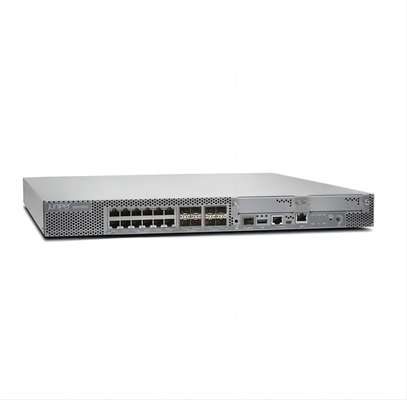 Le réseau Juniper SRX1500-SYS-JB-AC SRX1500 est une passerelle de services à 20 ports.