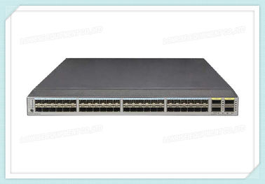 Port 40GE QSFP+ du port 10GE SFP+ 4 du commutateur 8 de CE6810-48S4Q-EI Huawei Data Center