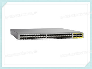 Connexion 3172TQ-XL 48 port de 10GBase-T RJ45 du commutateur de réseau de Cisco N3K-C3172TQ-XL et de 6 QSFP+