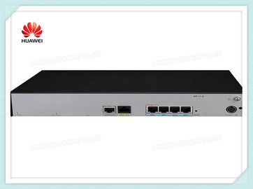 LAN 4 X GE de Fe du routeur AR111-S 8 de SOHO d'entreprise de Huawei peut être configuré comme interfaces de WAN