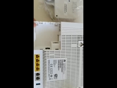 Commutateur réseau Gigabit de type routage avec pare-feu SPI