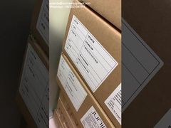 Commutateur Juniper Networks EX3400-24P 24 ports avec PoE 10/100/1000BASE et 4 ports SFP+ et 2 ports uplink QSFP+