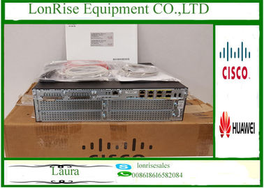 Le routeur Cisco 4 WAN Port POE Switch Router Gigabit CISCO3945E-SEC/K9 est le routeur Cisco 3945E avec Security Bundle avec licence SEC PAK