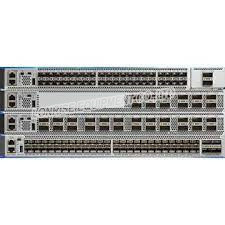 Cisco C9500-24Y4 C-E Switch Catalyst 9500 24 x 1 /10 /25G et 4 40/100G gauches essentiels