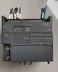 6ES7288 3AE04 0AA0 a avancé le contrôle industriel de PLC de contrôleur programmable de logique