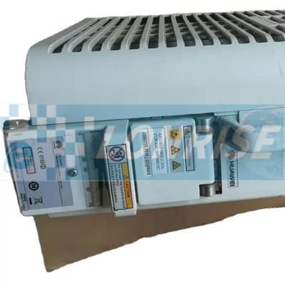 La station de base de télécommunications de Huawei RRU3942 02310CYU WD5MJRUDC20