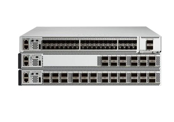 C9500-24Y4C-E - Cisco Switch Catalyst 9500 Cisco Catalyst 9500 24 x 1 / 10 / 25G et 4 ports 40/100G essentiel
