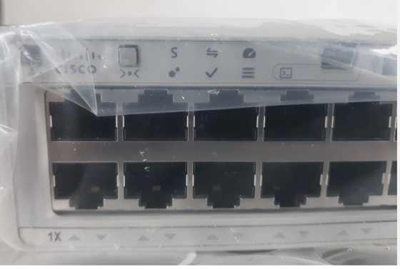 Cisco C9200L-48T-4G-E Commutateur Ethernet Gigabit à 48 ports avec connexions SFP 4x1G