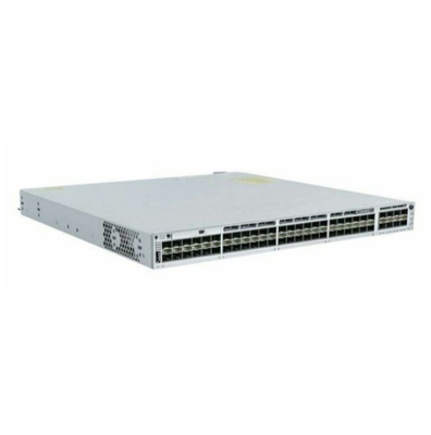 C9300-48S-E Catalyseur 9300 48 GE Ports SFP Commutateur modulaire de liaison montante