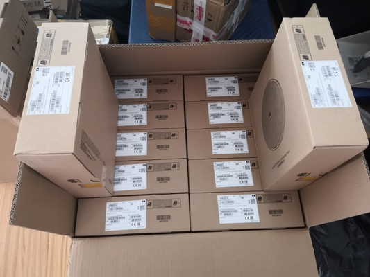 AirEngine 5761-21 Huawei Points d'accès intérieurs 11ax Intérieur, 2 + 4 double fréquence, Smart Antenne, USB, Bluetooth