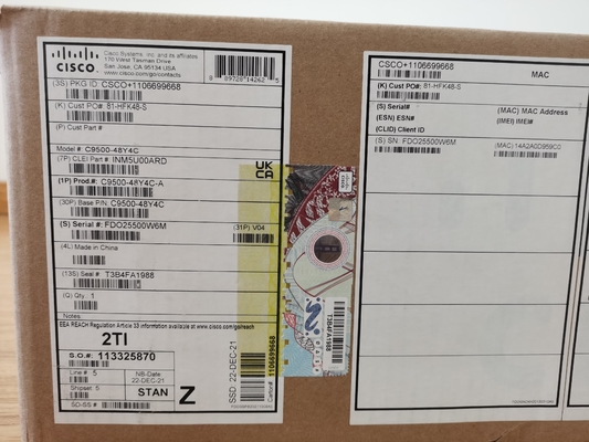 Le commutateur Cisco C9500-48Y4C-A Catalyst 9500 à 48 ports 25G