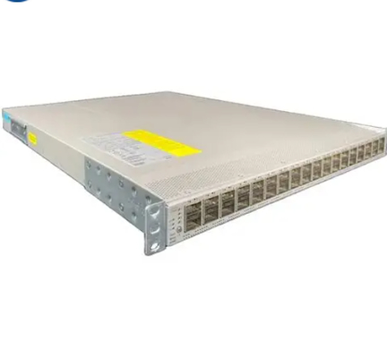 Commutateur Cisco Nexus 9200 à port 36 100G QSFP28 avec mémoire de 16 Go