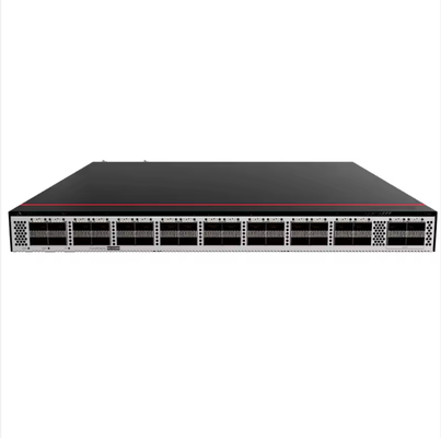 L'appareil est équipé d'un interrupteur de 8 Tbps.