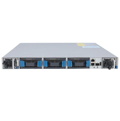N9K-C9316D-GX
Commutateur Nexus 9316D Spine avec 16 ports QSFP-DD 400/100G