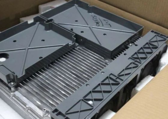 472181A FSMF (Flexible System Module Fabric), une unité de traitement et de contrôle de bande de base pour la station de base Nokia Flexi Multiradio