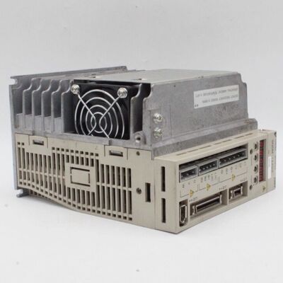 SGDM - 15ADA-Amplificateur servo série Yaskawa Sigma II 1,5 kW 200 V CA