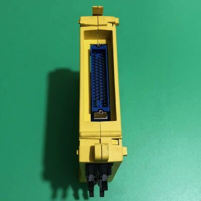 A03B-0815-C005 Module d'E/S numérique Fanuc (16 entrées, 24 V CC, conception compacte)