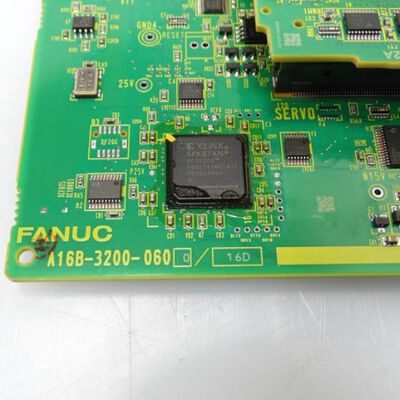 Fanuc A16B-3200-0600 R-30iA Carte de contrôle d'automatisation industrielle PCB CPU principal