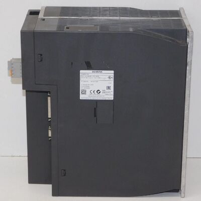 Siemens 6SL3210-5FE13-5UA0 SINAMICS V90 Servo Drive avec 3,5 kW de puissance, entrée 380-480 V AC et protection IP20