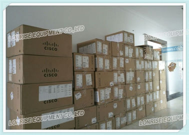 N9K-C93180YC-FX Cisco Switch Nexus 9000 Série Avec 48p 1/10G/25G SFP+ Ports Unifiés est un commutateur 1RU avec une latence inférieure à 1 microseconde