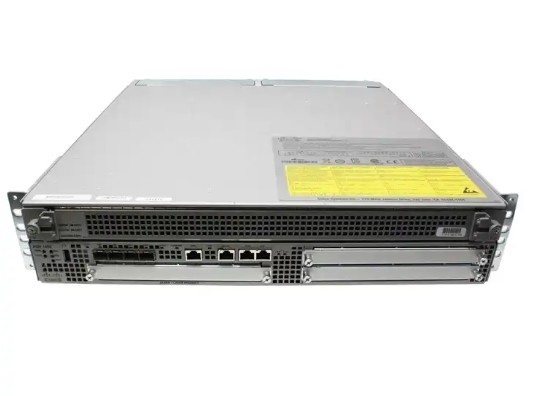 ASR1002, routeur de la série Cisco ASR1000, processeur QuantumFlow, bande passante du système 2,5G, agrégation WAN