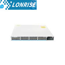C9300 48UXM Un centre de données commutateur Cisco Ethernet Switch commutateur Ethernet réseau optique