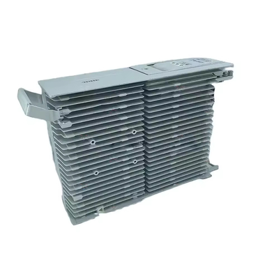 Huawei 02311YPH 02312BSJ RRU5501 Station de base de télécommunications WD5MBW5502GB RRU5502 Pour le multimode 1800-2100 MHz