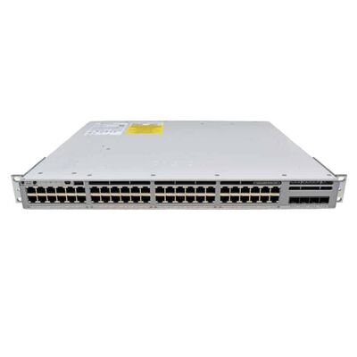 Le commutateur Cisco C9300L-48T-4X-E à 48 ports Gigabit Ethernet