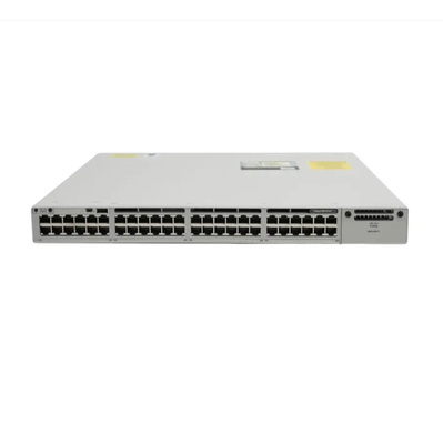 Cisco C9300-48P-E Catalyst 9300, commutateur réseau PoE+ à 48 ports pour réseaux d'entreprise